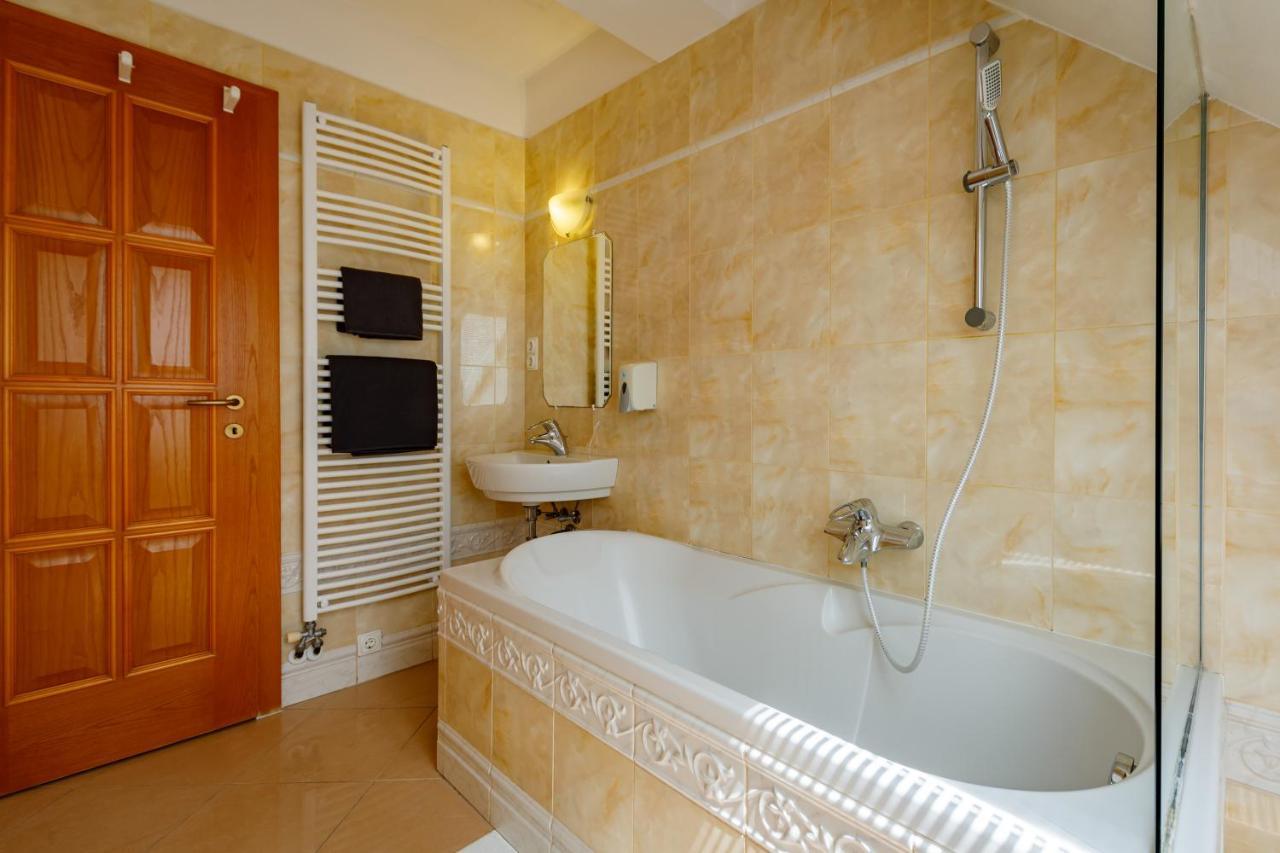 Villa Muzsa Deluxe Balatonfüred Εξωτερικό φωτογραφία