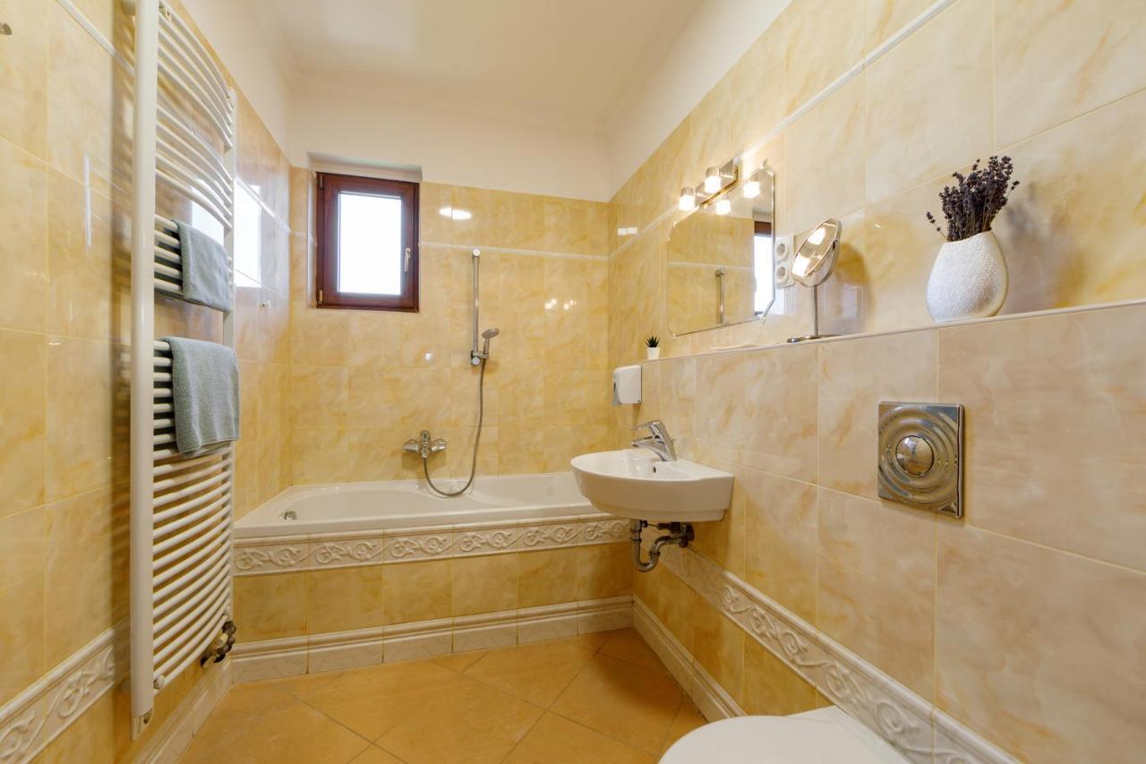 Villa Muzsa Deluxe Balatonfüred Εξωτερικό φωτογραφία